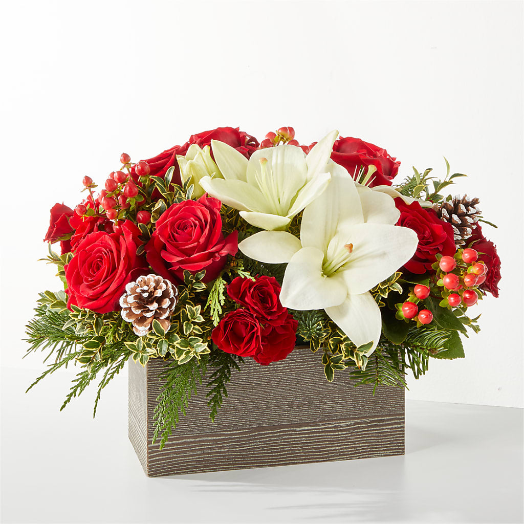 Snowy Wonderland Bouquet – Print A Bunch Florists, Orleans ON