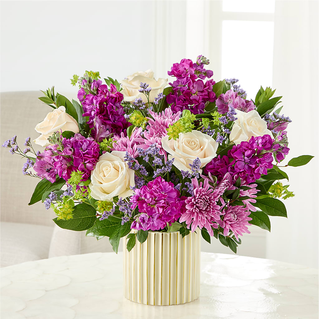 The Boutique Bouquet – Print A Bunch Florists, Orleans ON