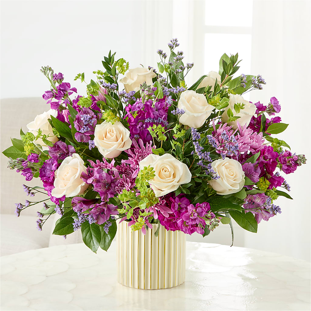 The Boutique Bouquet – Print A Bunch Florists, Orleans ON