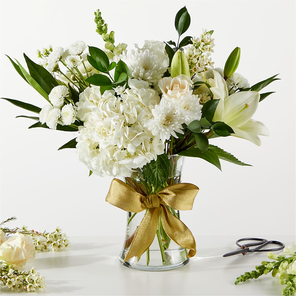 New Beginnings – A Florist Original – Print A Bunch Florists, Orleans ON