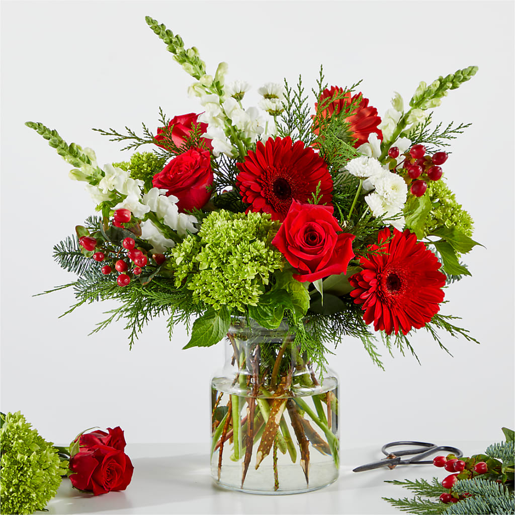 Merry Moment Bouquet – A Florist Original – Print A Bunch Florists, Orleans ON