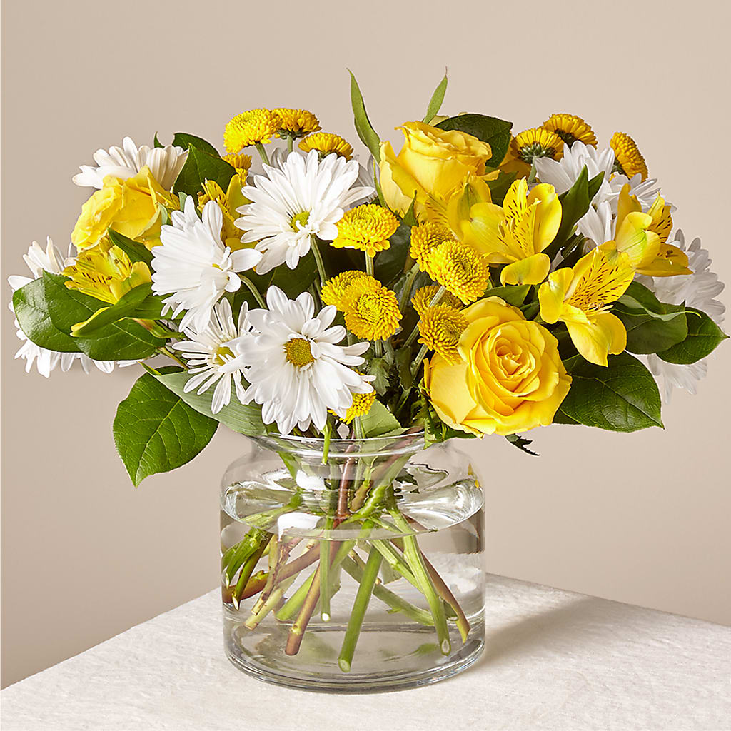 Sunny Sentiments Bouquet – Print A Bunch Florists, Orleans ON