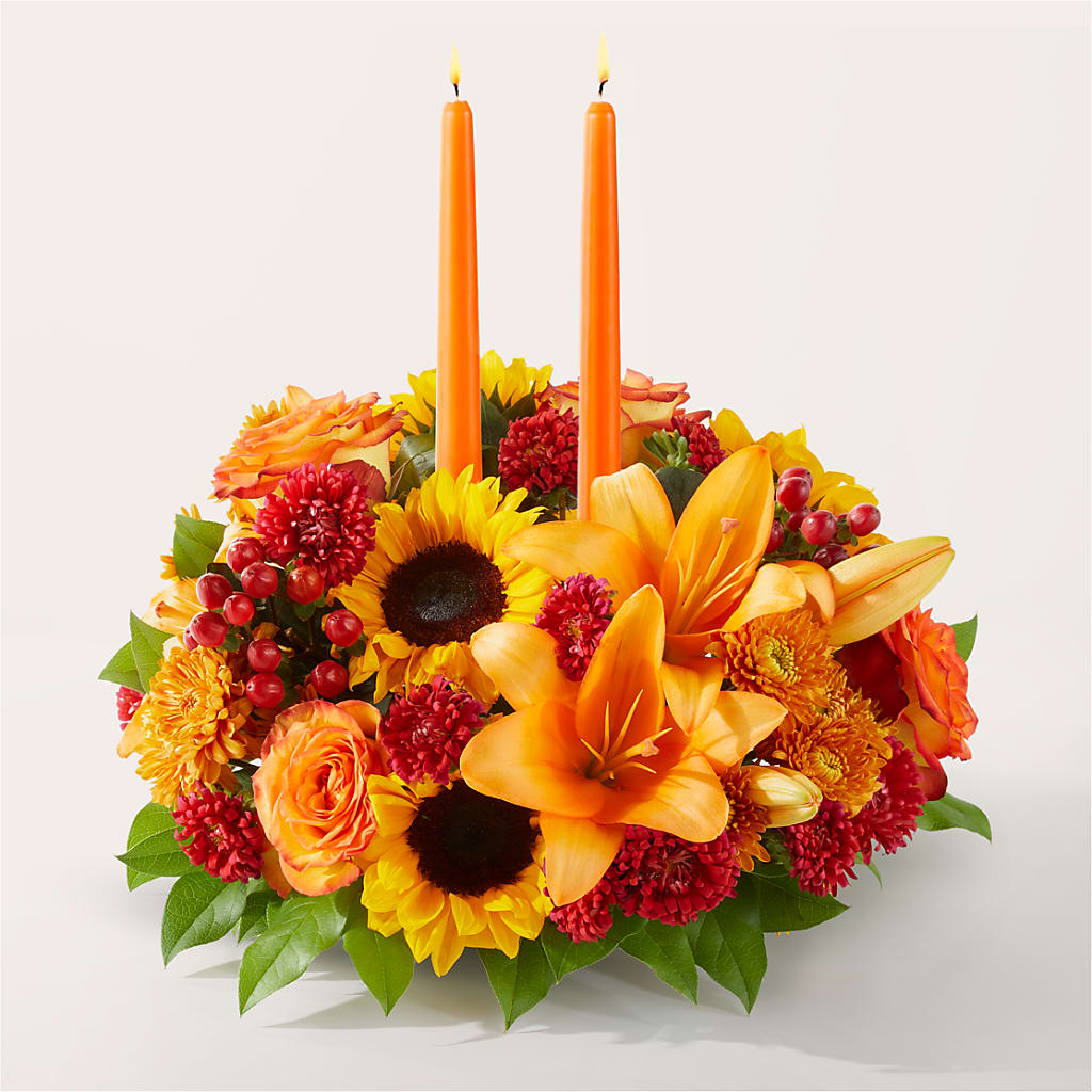 Grateful Centerpiece – Print A Bunch Florists, Orleans ON