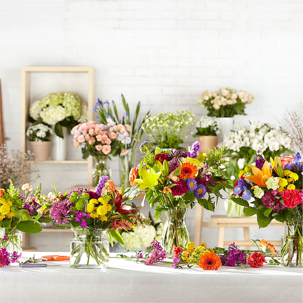 Bold & Bright – A Florist Original –  Print A Bunch Florists, Orleans ON