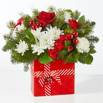 Presents Under the Tree Bouquet –  Print A Bunch Florists, Orleans ON