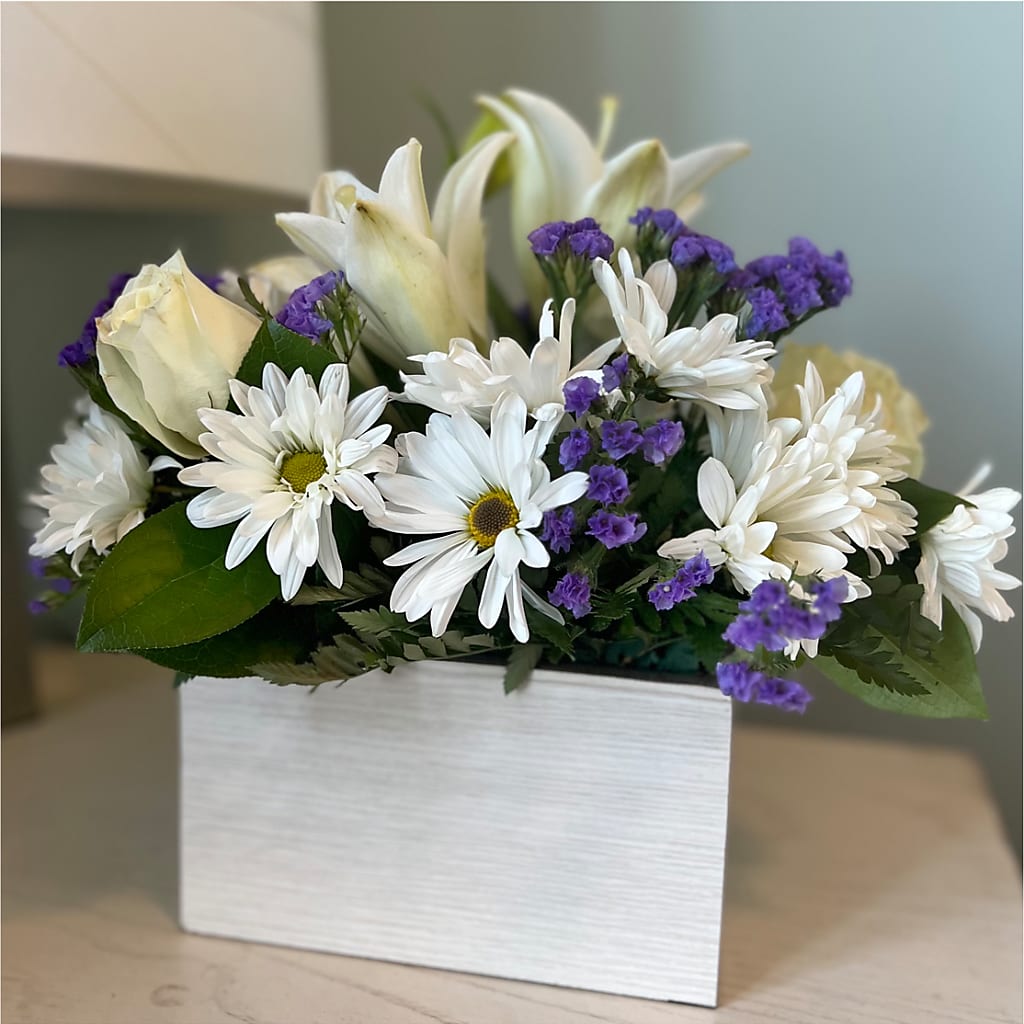 Beyond Blue Box Bouquet –  Print A Bunch Florists, Orleans ON