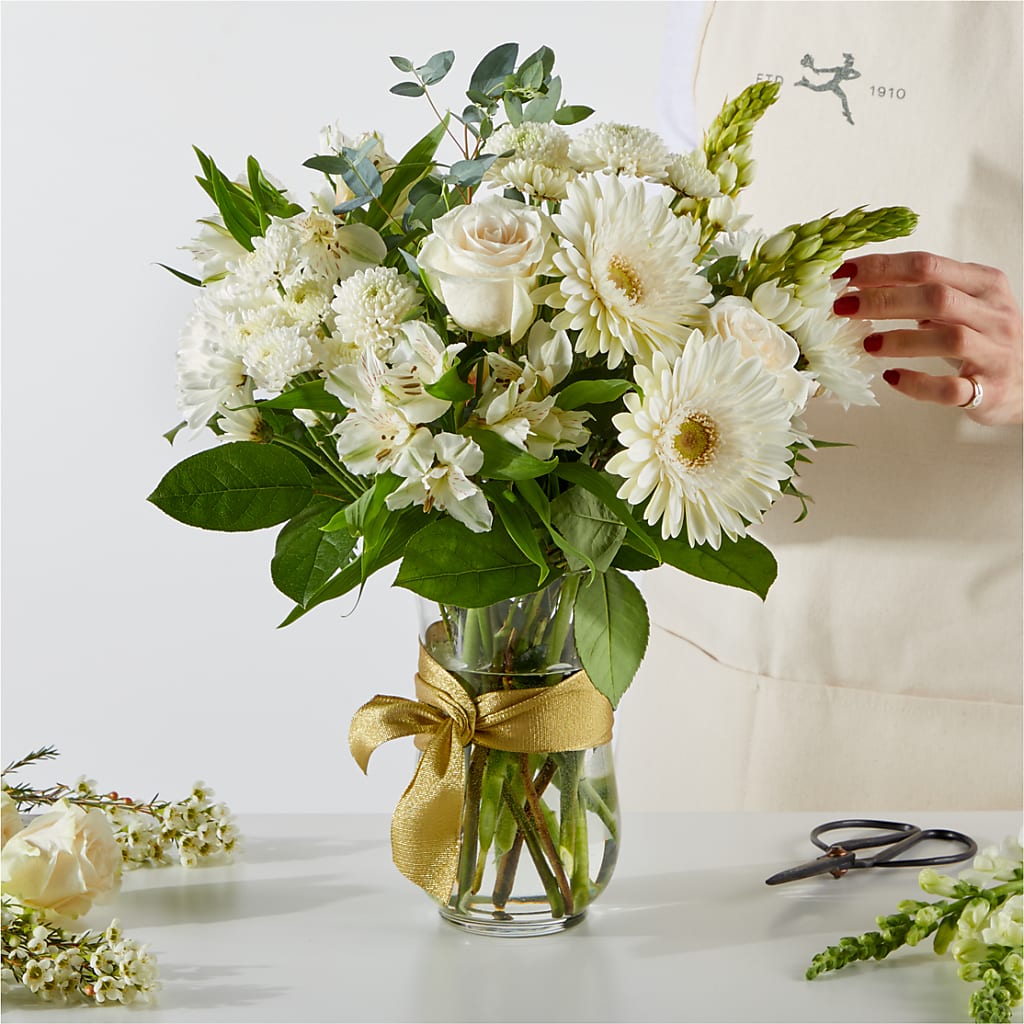 New Beginnings – A Florist Original –  Print A Bunch Florists, Orleans ON