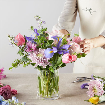 Pastel Tradition - A Florist Original –  Print A Bunch Florists, Orleans ON