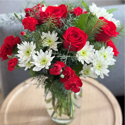 Seasonal Magic Bouquet –  Print A Bunch Florists, Orleans ON