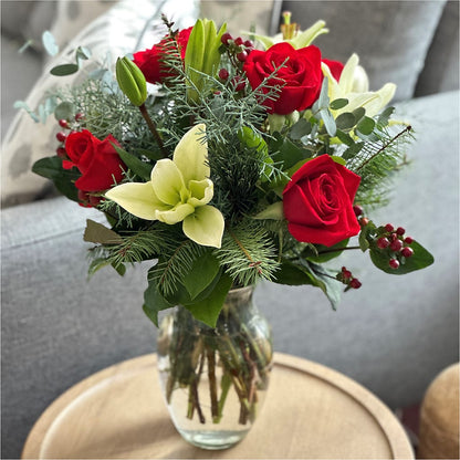 Glittering Lights Bouquet –  Print A Bunch Florists, Orleans ON