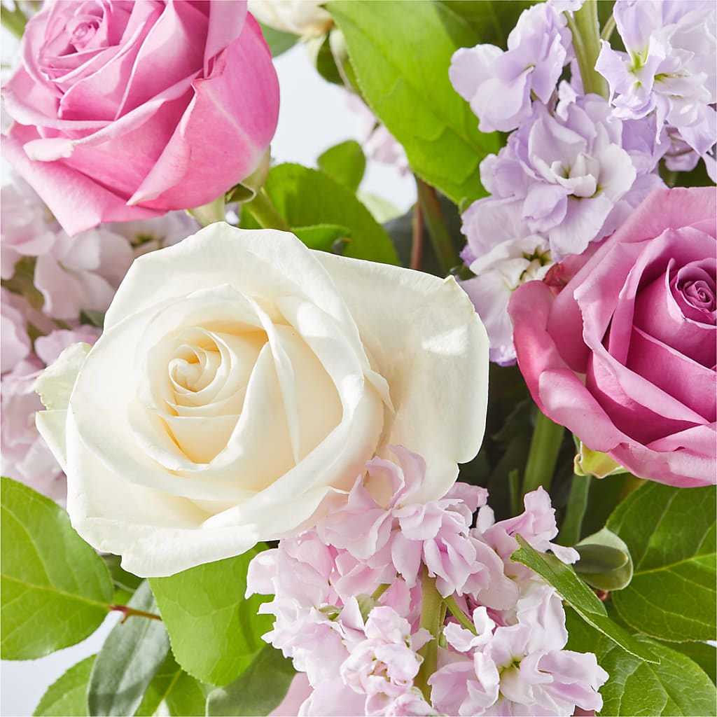 Springtime Spritz Bouquet –  Print A Bunch Florists, Orleans ON