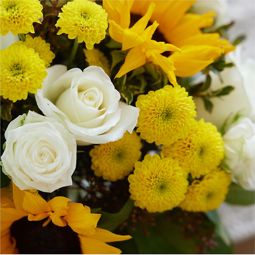 Luminous Morning Bouquet –  Print A Bunch Florists, Orleans ON
