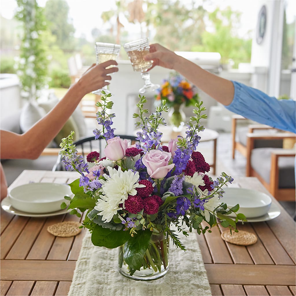 Violet Frost Bouquet –  Print A Bunch Florists, Orleans ON