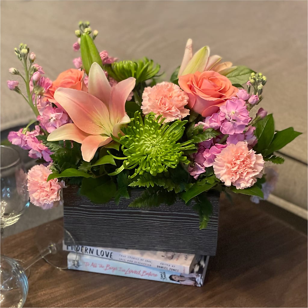 Beautiful Spirit Basket –  Print A Bunch Florists, Orleans ON