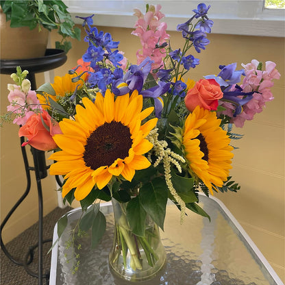 Rays of Life Bouquet –  Print A Bunch Florists, Orleans ON