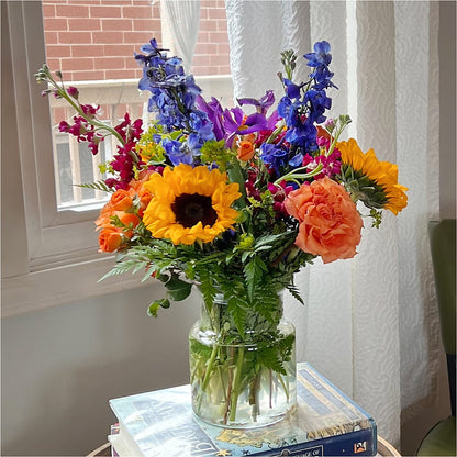 Rays of Life Bouquet –  Print A Bunch Florists, Orleans ON