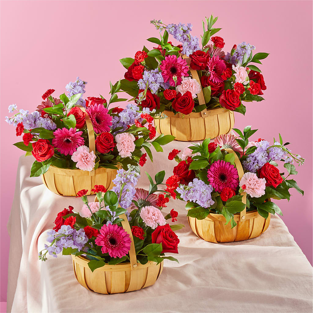 Pink Picnic Basket –  Print A Bunch Florists, Orleans ON