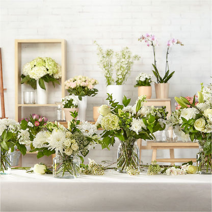 Classic Ivory – A Florist Original –  Print A Bunch Florists, Orleans ON