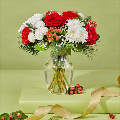 Chance of Flurries Bouquet –  Print A Bunch Florists, Orleans ON