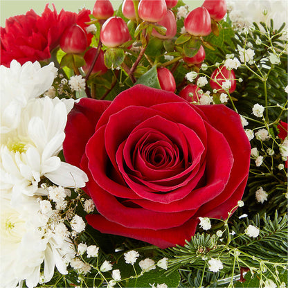 Chance of Flurries Bouquet –  Print A Bunch Florists, Orleans ON