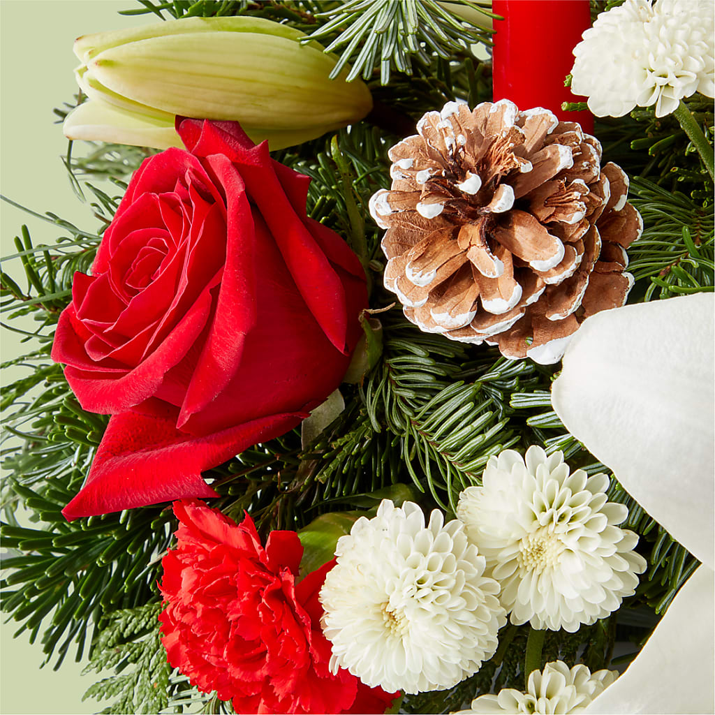 Seasonal Festivities Centerpiece –  Print A Bunch Florists, Orleans ON