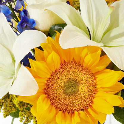 Stargazing Bouquet –  Print A Bunch Florists, Orleans ON
