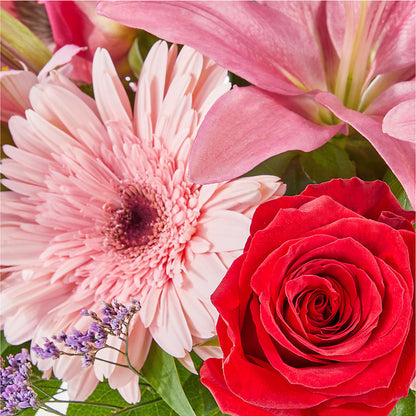 Lots of Love Bouquet –  Print A Bunch Florists, Orleans ON