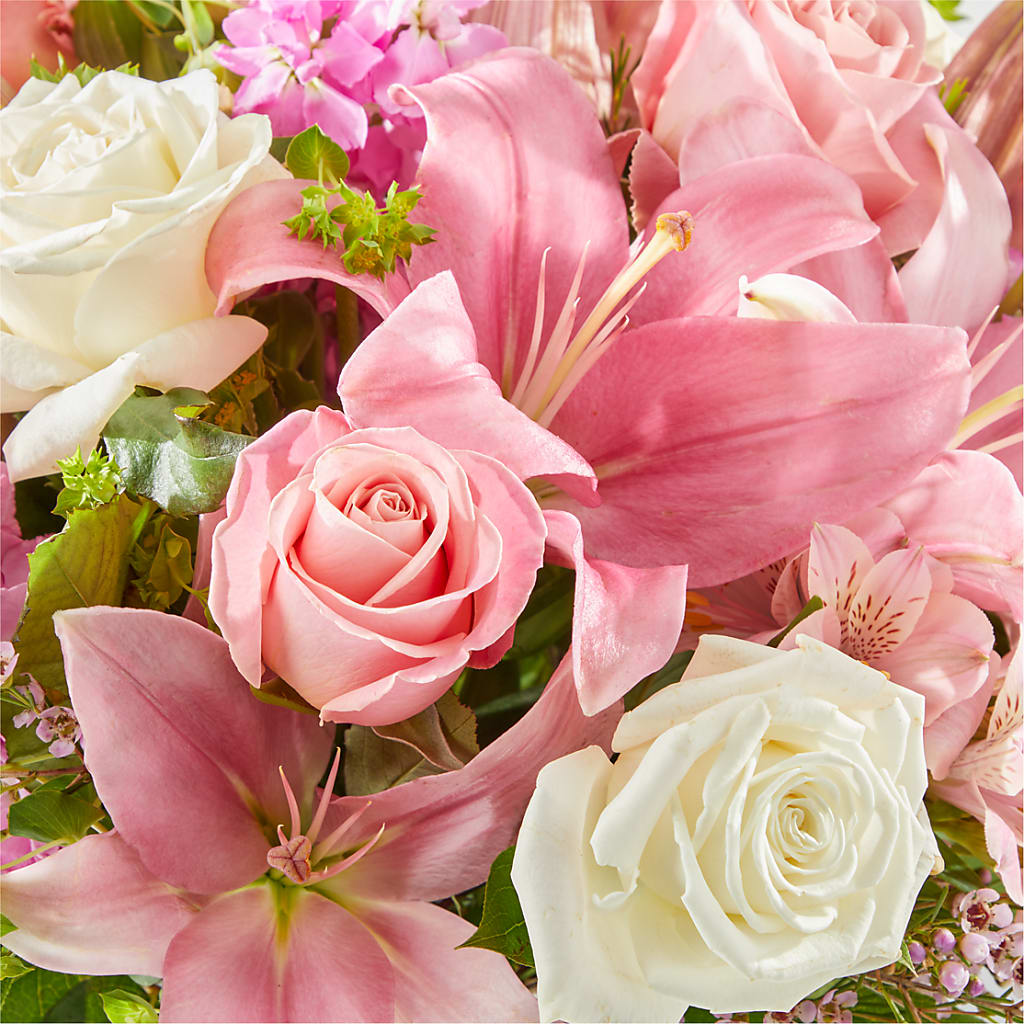 Ethereal Beauty Bouquet –  Print A Bunch Florists, Orleans ON
