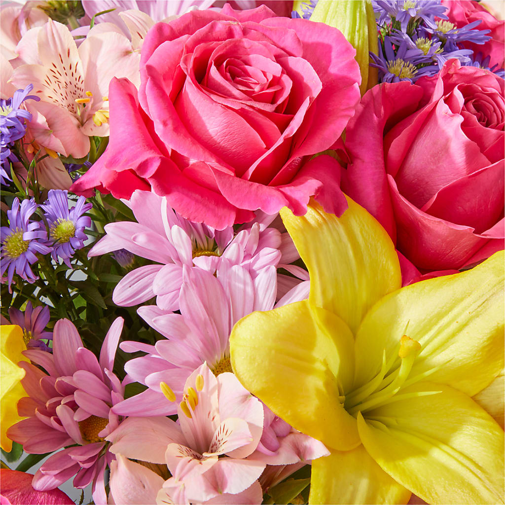 Sprinkles Bouquet –  Print A Bunch Florists, Orleans ON