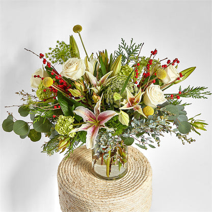 Berry & Bright Bouquet –  Print A Bunch Florists, Orleans ON