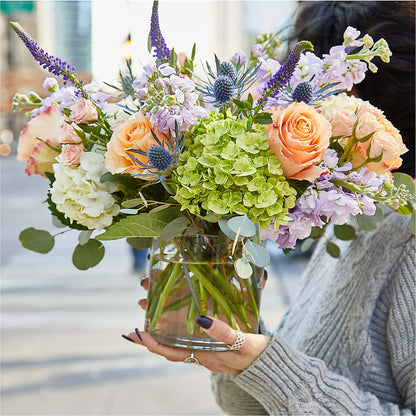 Porch Swing Bouquet –  Print A Bunch Florists, Orleans ON