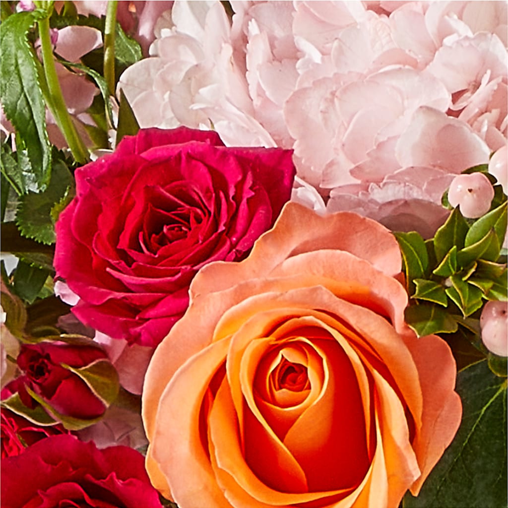 Glitz & Glam Bouquet –  Print A Bunch Florists, Orleans ON
