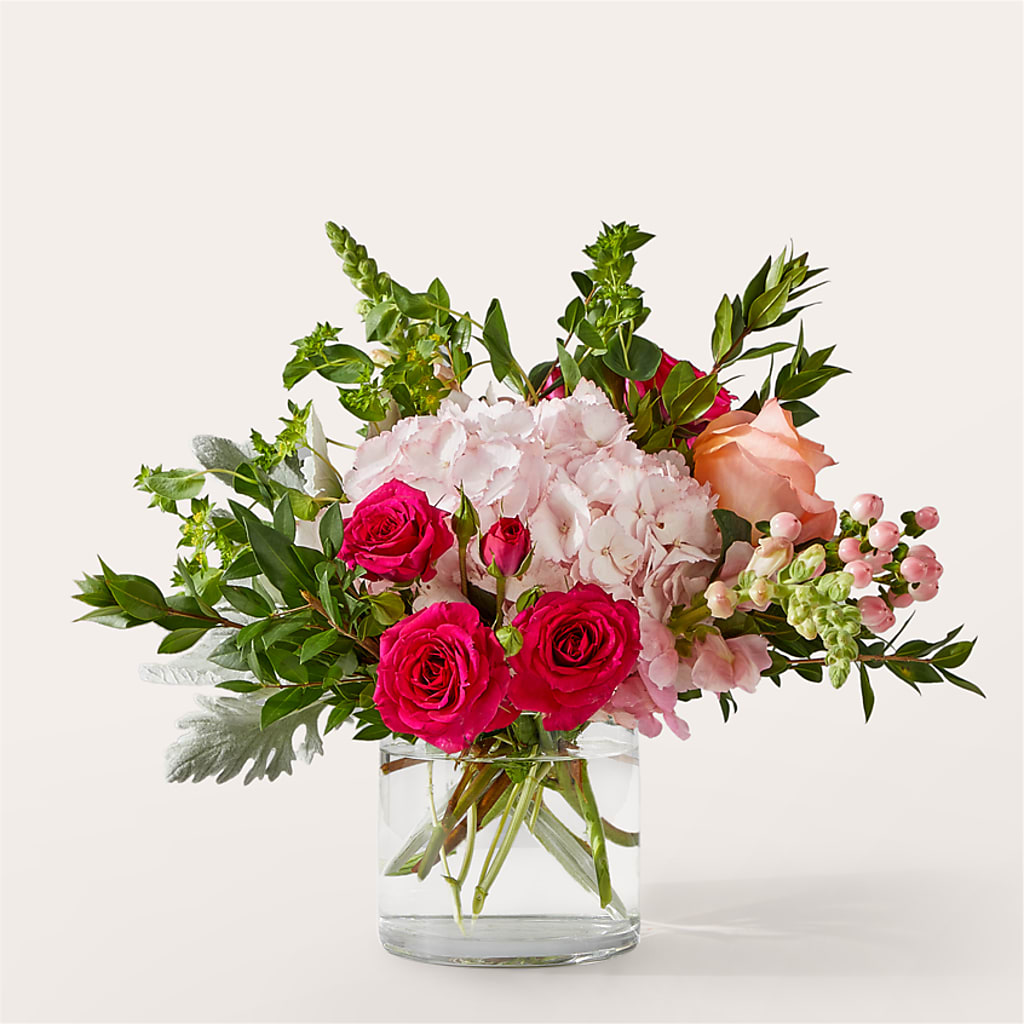 Glitz & Glam Bouquet –  Print A Bunch Florists, Orleans ON